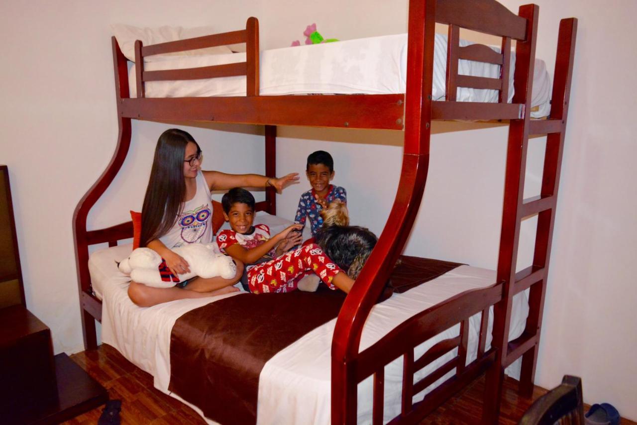Hostal Villa 97 Guayaquil Eksteriør bilde