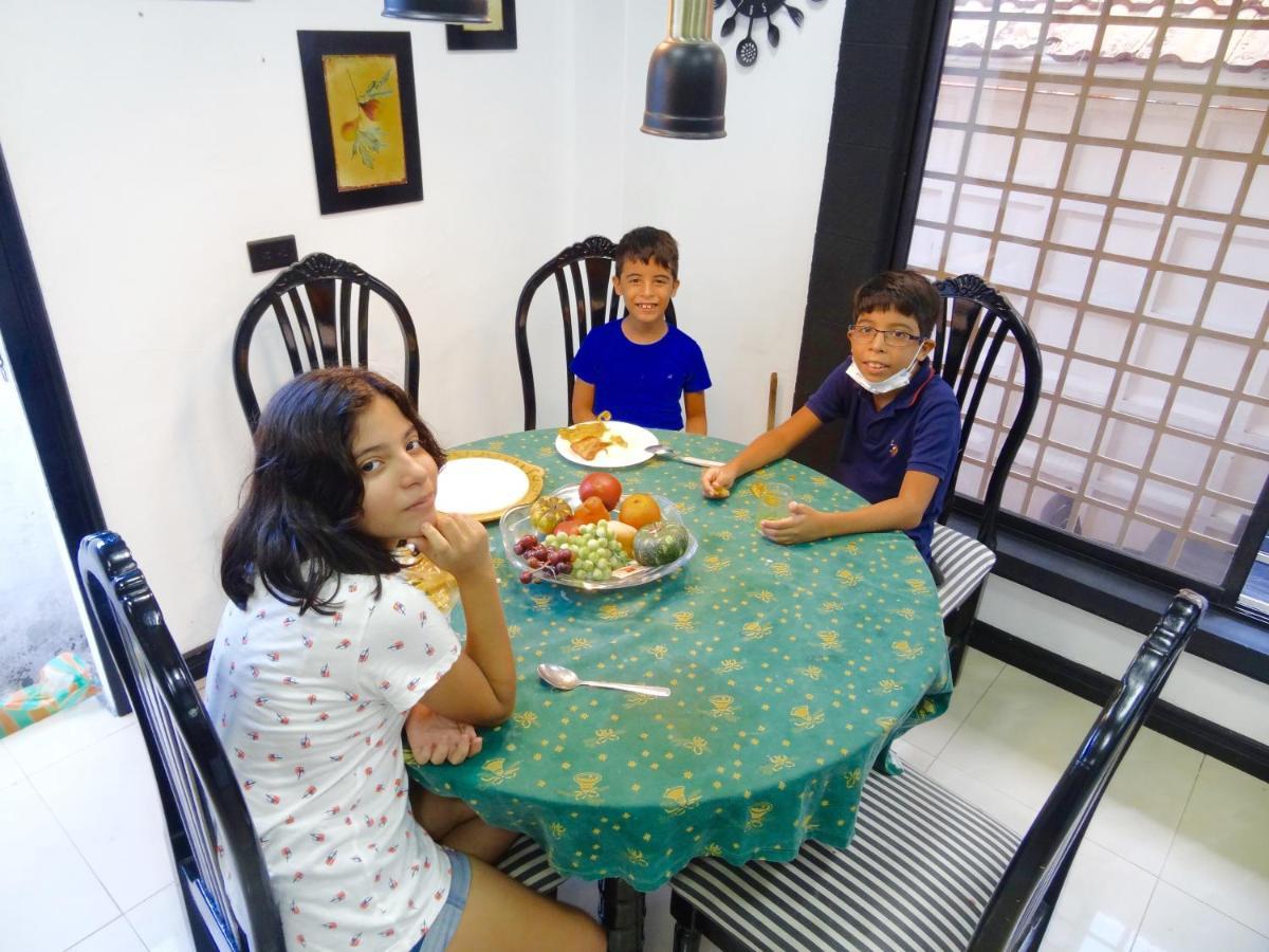 Hostal Villa 97 Guayaquil Eksteriør bilde