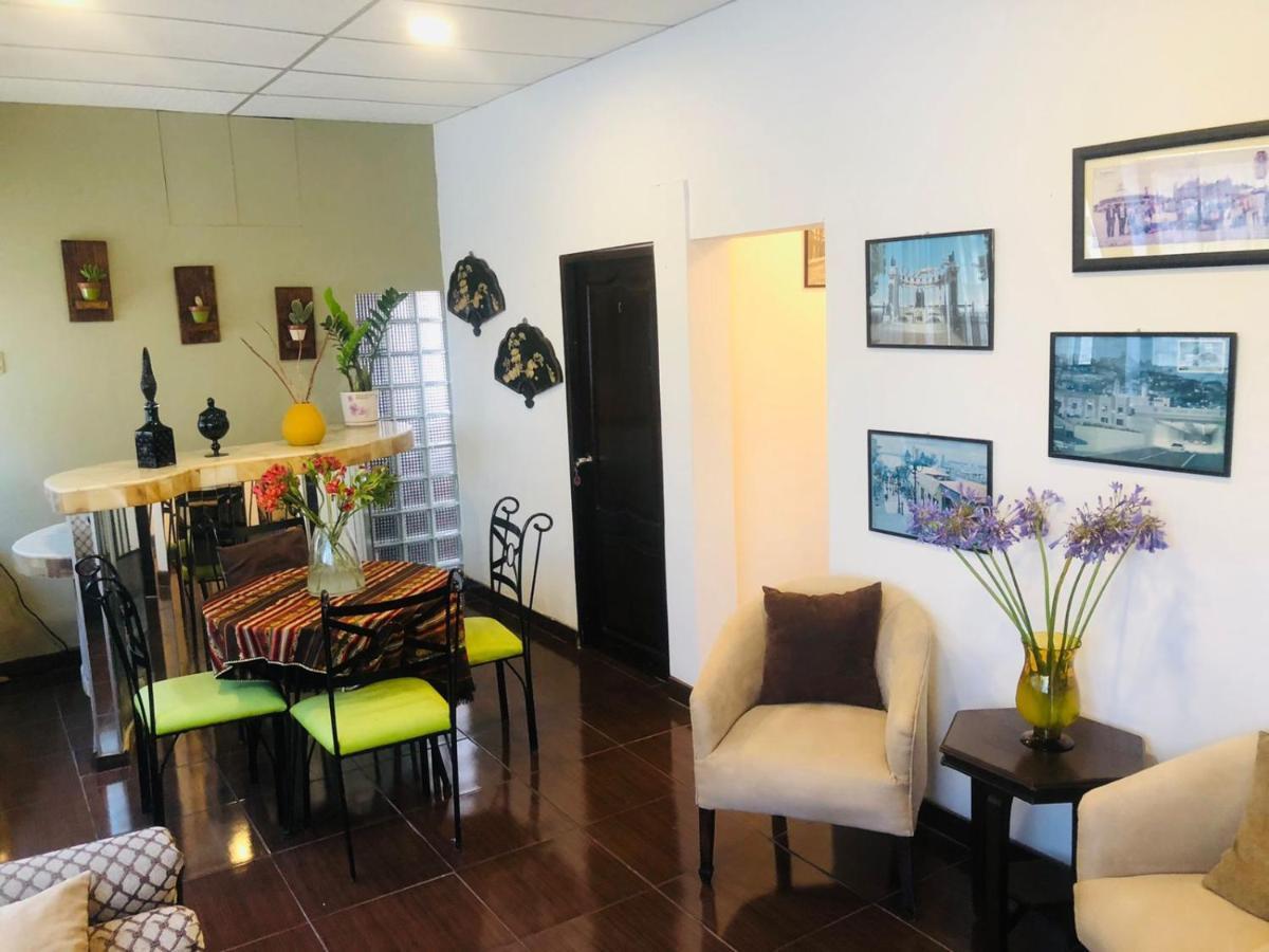 Hostal Villa 97 Guayaquil Eksteriør bilde